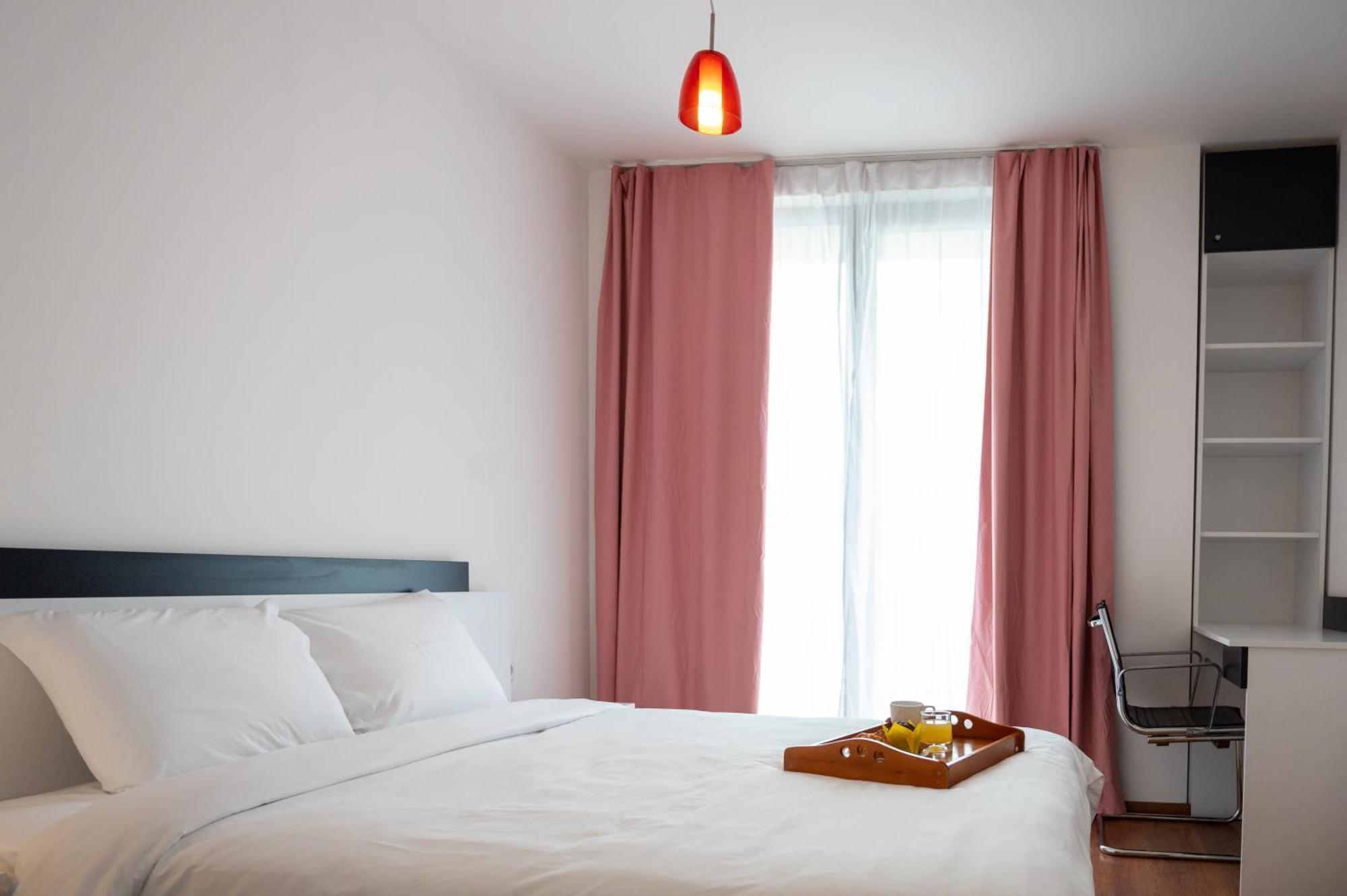 Sunny 1Bdr Apartment Near Center Sofia Ngoại thất bức ảnh