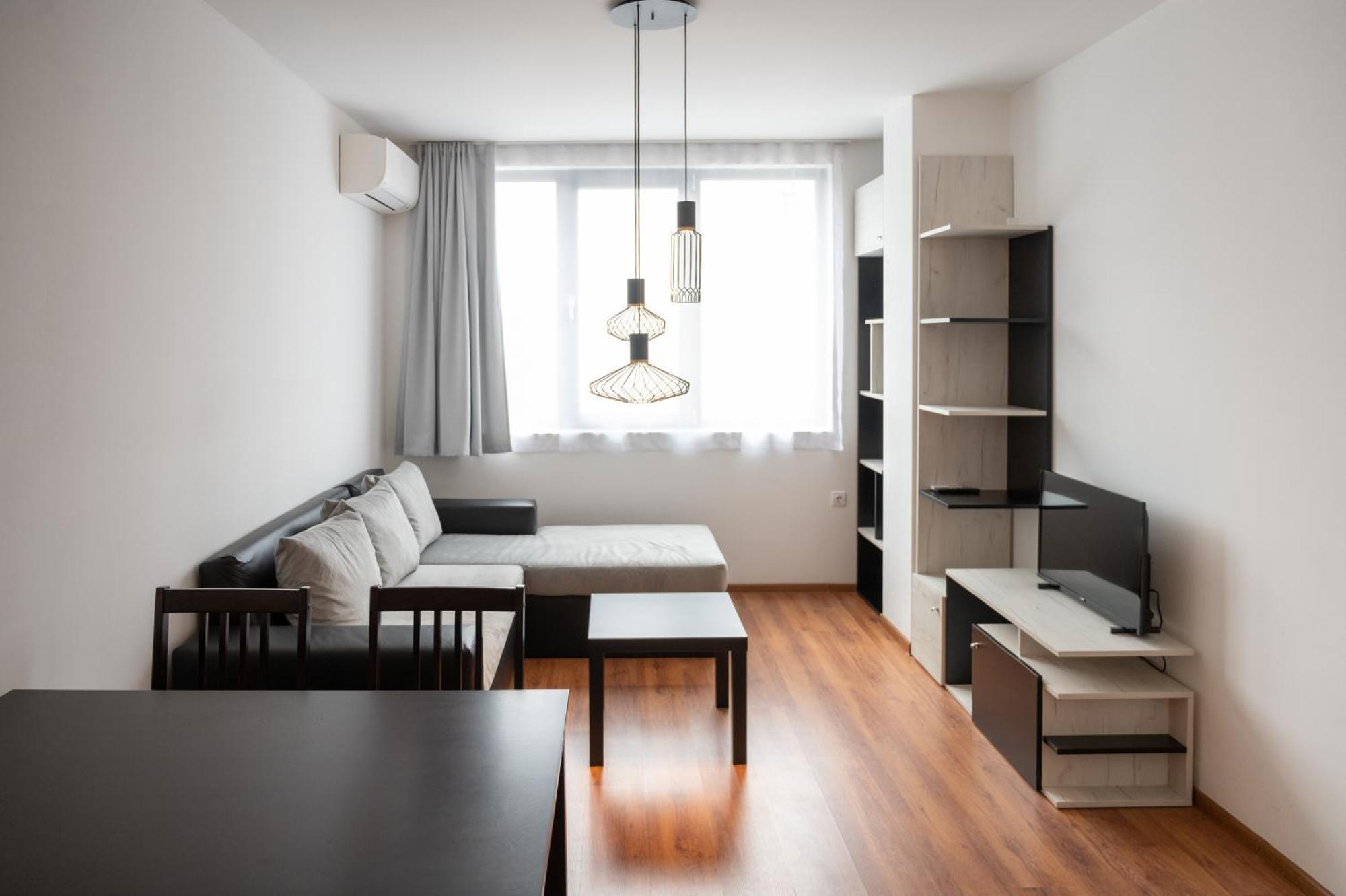 Sunny 1Bdr Apartment Near Center Sofia Ngoại thất bức ảnh