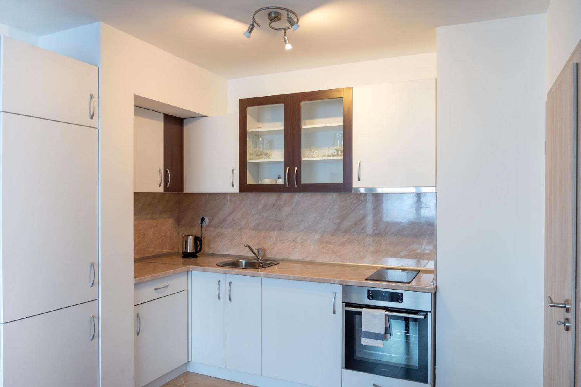 Sunny 1Bdr Apartment Near Center Sofia Ngoại thất bức ảnh